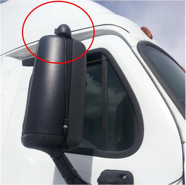 https://falconelectronics.com/cdn/shop/products/side_cam_on_mirror_installed_square_2_652x648.jpg?v=1656704920